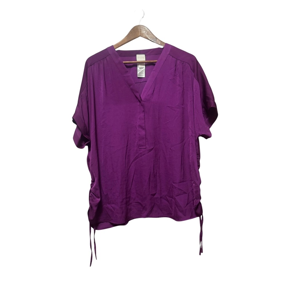 Chico's Blouse Womens 3 Purple Excellent Ruched Side Satin V-Neck Short Sleeve